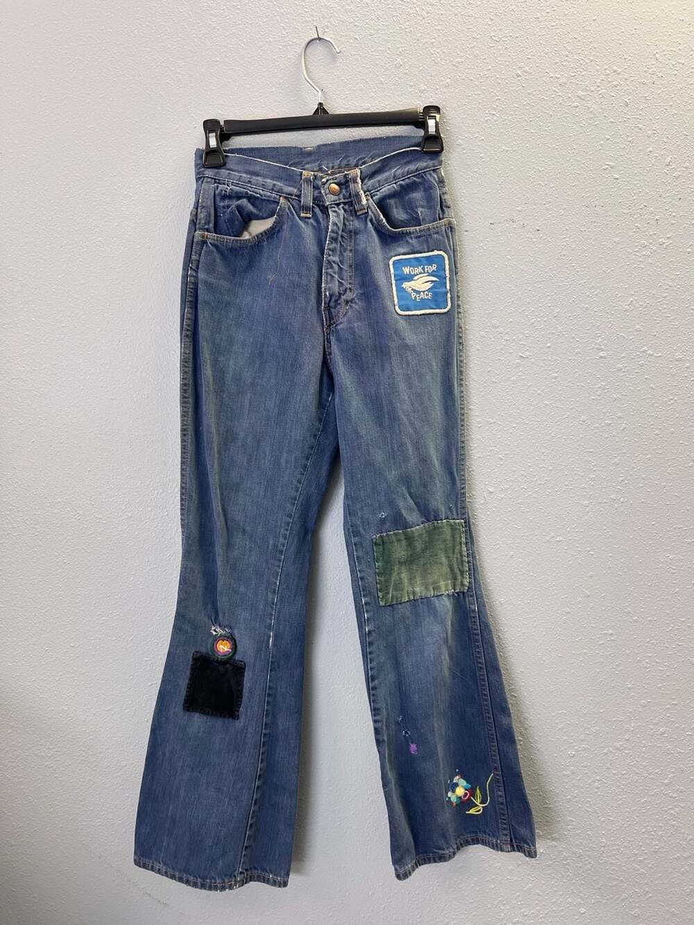 Vintage 70s Levis For Gals Customized Flare Jeans Patches Embroidery 26x30 0293